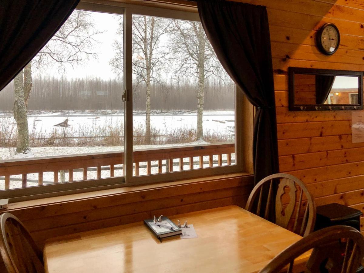 Susitna River Lodging, Riverside Cabins Talkeetna Ngoại thất bức ảnh
