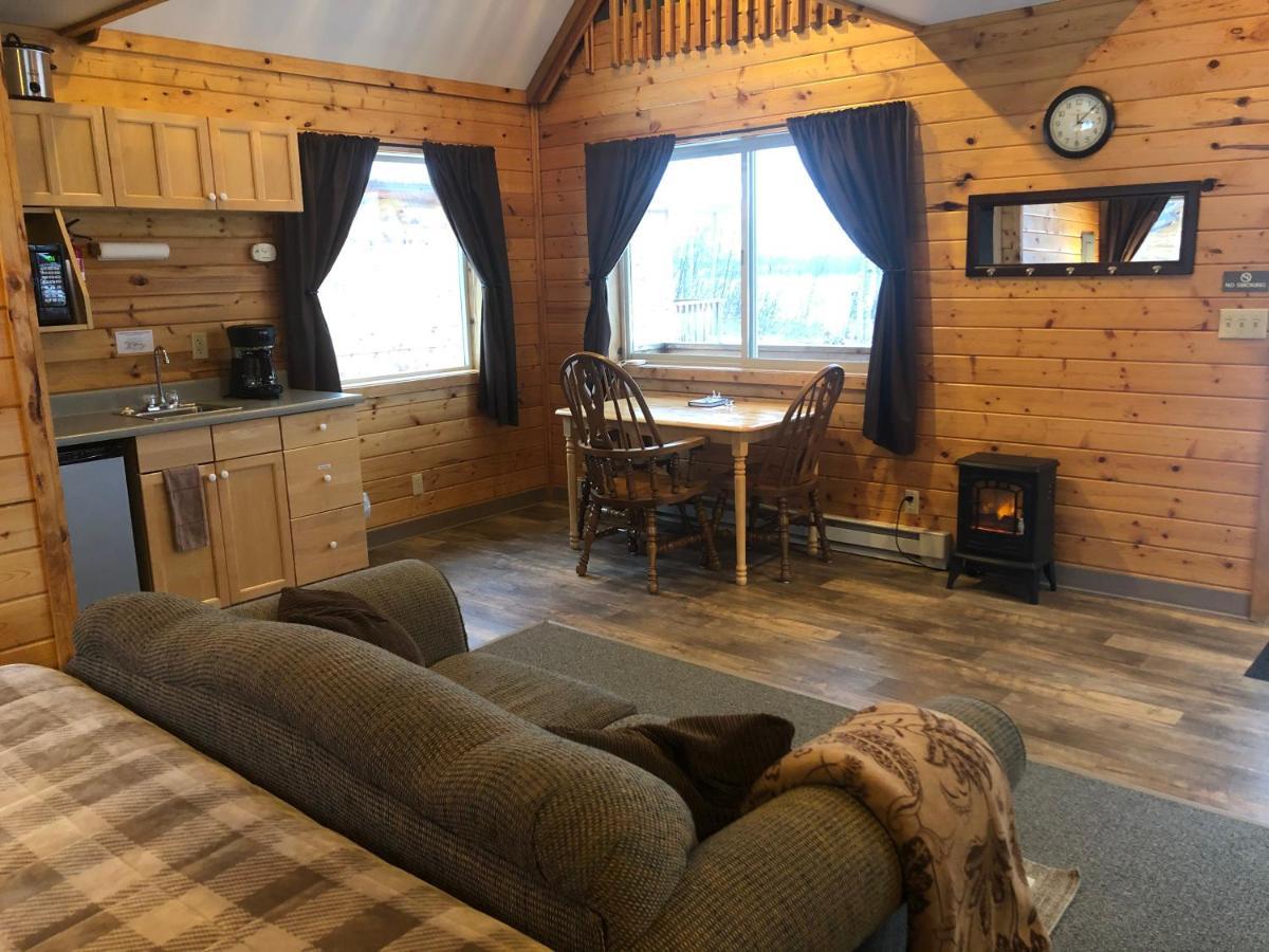 Susitna River Lodging, Riverside Cabins Talkeetna Ngoại thất bức ảnh